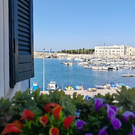 La Finestra Sul Porto Apartment Trani Ngoại thất bức ảnh