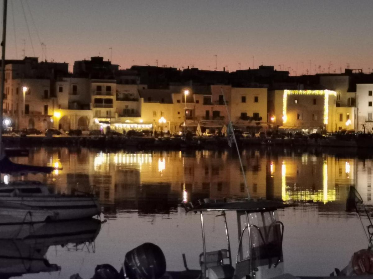 La Finestra Sul Porto Apartment Trani Ngoại thất bức ảnh