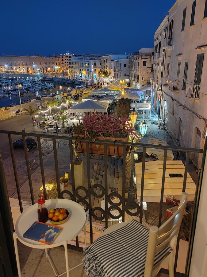 La Finestra Sul Porto Apartment Trani Ngoại thất bức ảnh