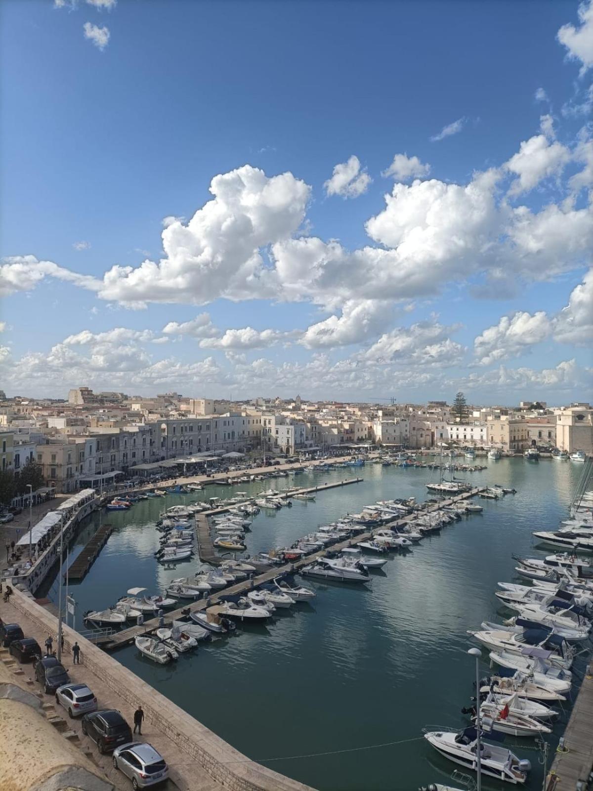 La Finestra Sul Porto Apartment Trani Ngoại thất bức ảnh
